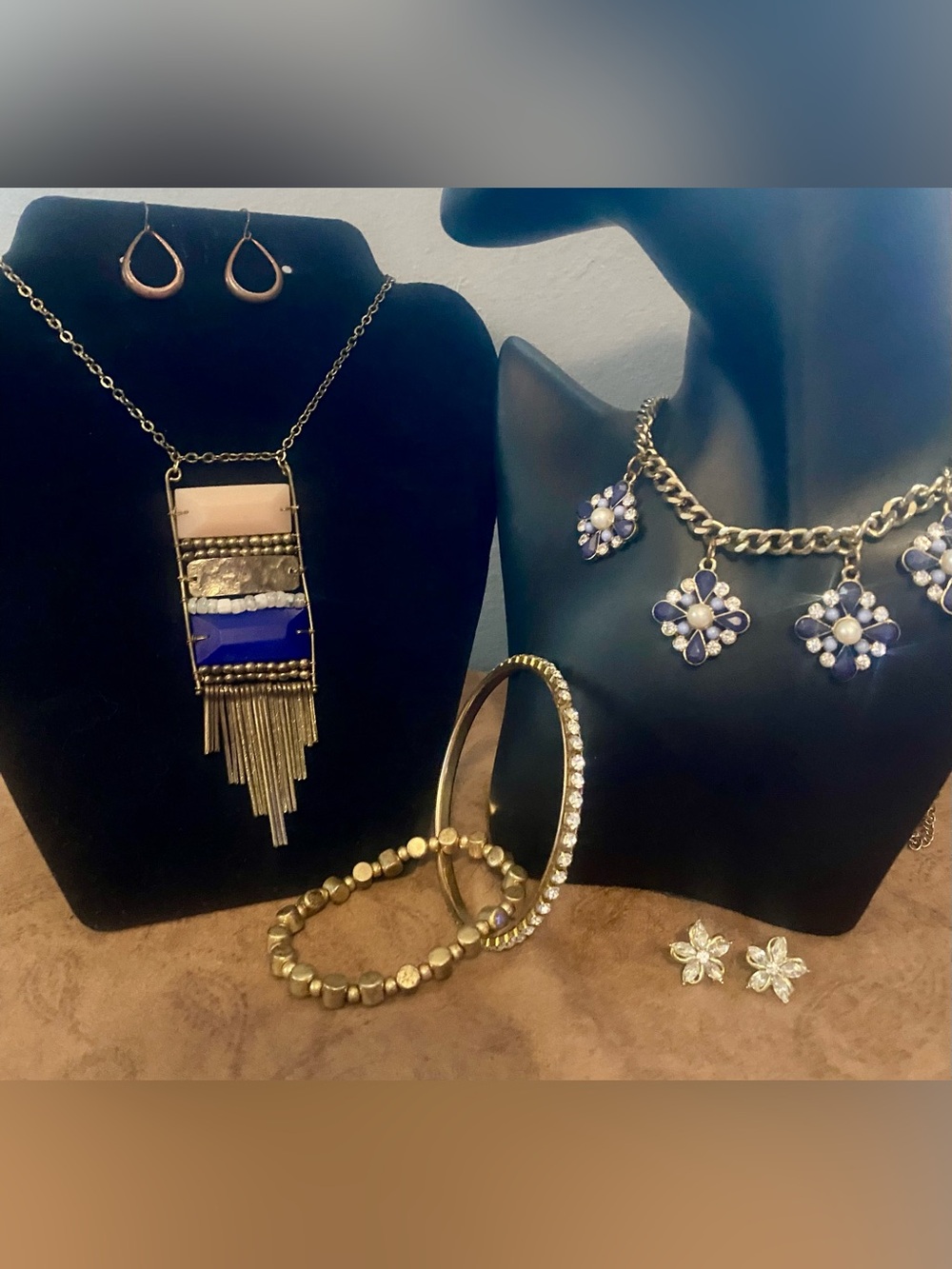 Gold-Tone Multi-Color Pendant Necklace with Fringe. Floral Rhinestones Necklace